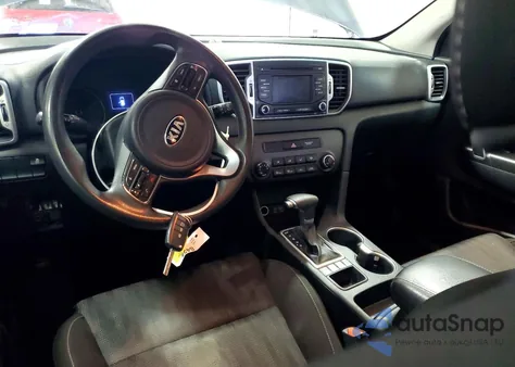 2017 Kia Sportage Lx z USA, uszkodzony, nr VIN KNDPMCAC7H7118627